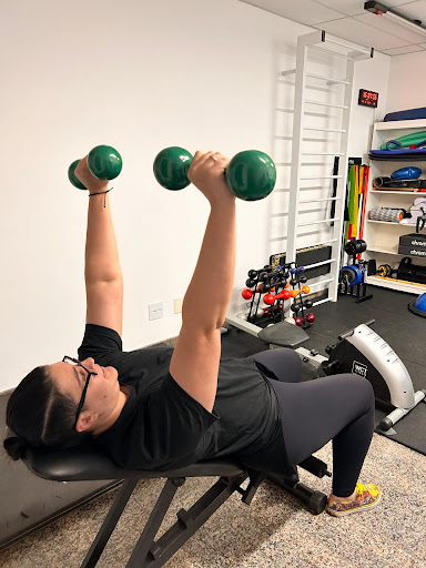 100 metros treinamento físico e reabilitação - Academia