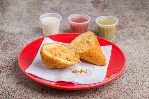 3 Pastéis - Pastelaria brasileira