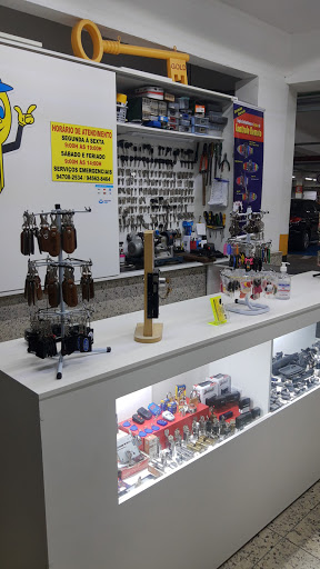 CHAVEIRO SHAMOM - Chaveiro(a)