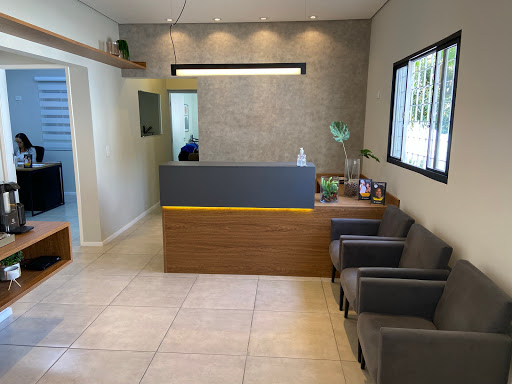CLÍNICA DR PAULO PERRUCCI - Dentista