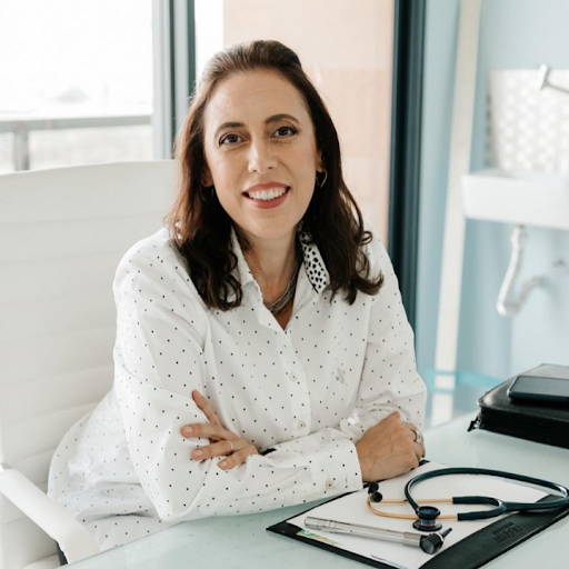 Dra. Janaina Oliveira de Castro