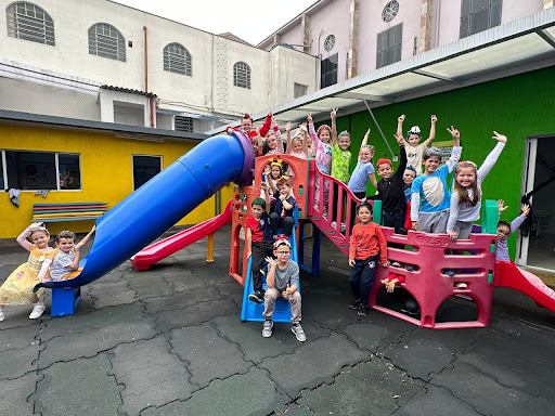 Escola Evangélica Ursinho Amigo - Colégio cristão