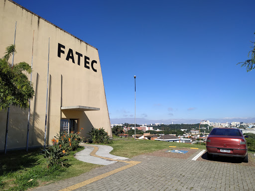 Fatec São Caetano do Sul Antonio Russo - Educação superior