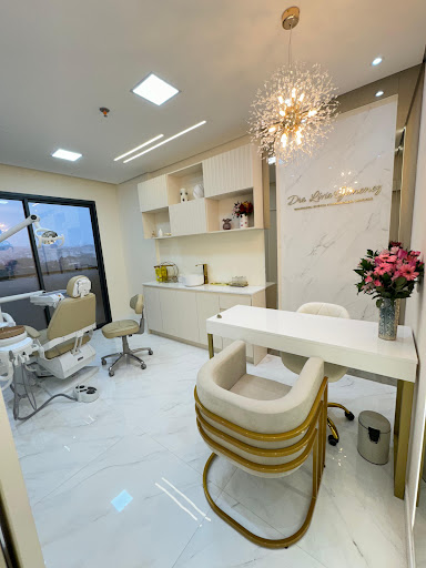 Liv Clinic - Odontologia Integrada e Estética Avançada - Dentista