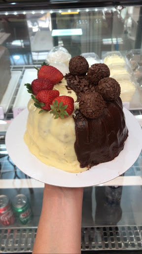 Maege Confeitaria - Cafeteria