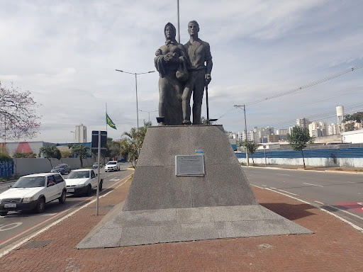 Monumento ao Imigrante Italiano - Escultura