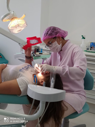 ODONTOPEDIATRA e ORTODONTIA Dra. Isabela Peixoto - Odontopediatra