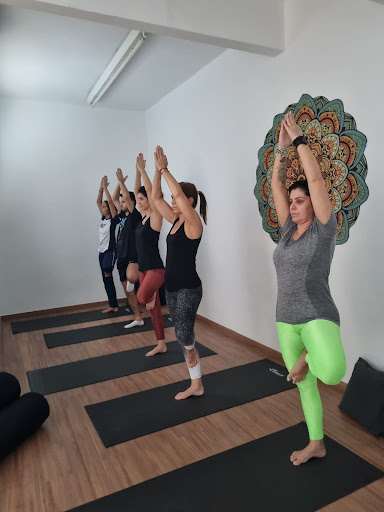 Sangha Yoga e Terapias - Aulas de yoga