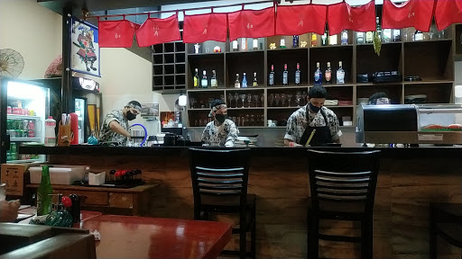 Tominaga Sushi Bar - Restaurante Japonês em São Caetano do Sul - Restaurante japonês