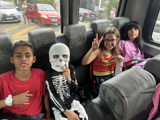 Transporte Escolar São Caetano do Sul - Tia Ivani - Serviço de transporte escolar