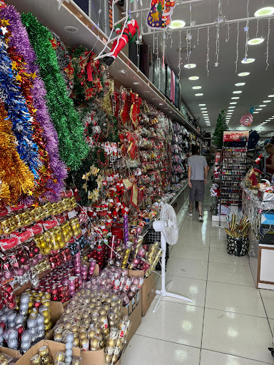 Três Estrelas Presentes e acessórios - Loja de artigos para festas